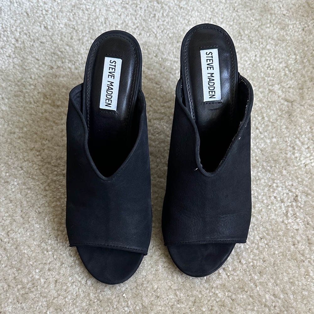 Steve Madden Elegant Black Mules